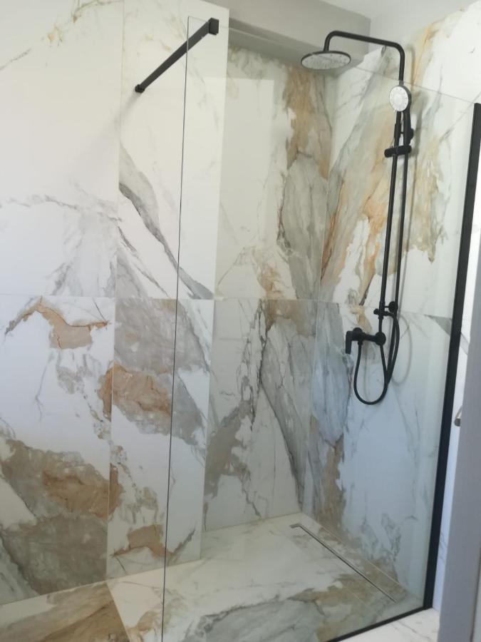 שיבניק Apartman Marko 2 מראה חיצוני תמונה