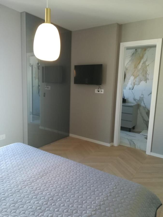 שיבניק Apartman Marko 2 מראה חיצוני תמונה